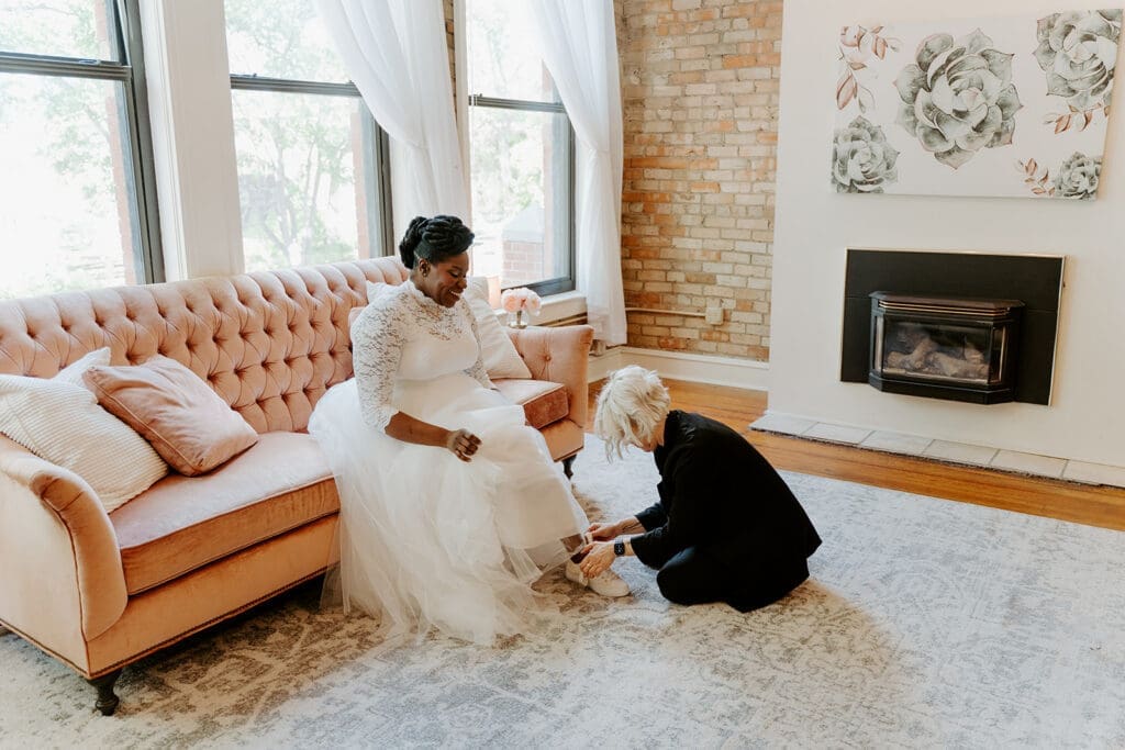 Bride getting ready in on-site getting ready suite at Aster Cafe in Minneapolis
